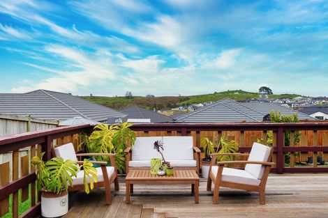 Photo of property in 143 Hitchen Road, Pokeno, 2402