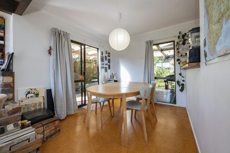 Photo of property in 165 Lone Kauri Road, Karekare, New Lynn, 0772