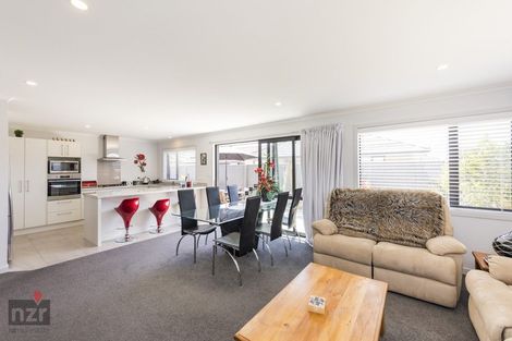 Photo of property in 84 Pascal Street, Takaro, Palmerston North, 4412