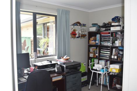 Photo of property in 57 Armstrong Avenue, Carterton, 5713