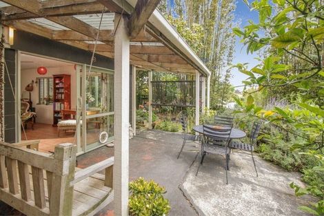 Photo of property in 2/93 Woodglen Road, Glen Eden, Auckland, 0602