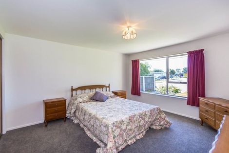 Photo of property in 2 School Road, Halswell, Christchurch, 8025