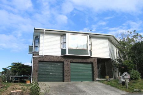 Photo of property in 25 Paddington Grove, Karori, Wellington, 6012