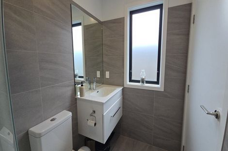 Photo of property in 33 Drysdale Road, Jacks Point, 9371