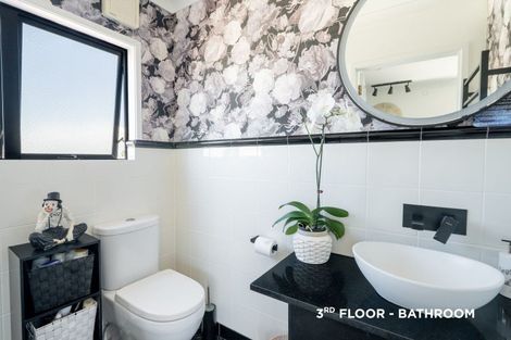 Photo of property in 2a Taylor Road, Papamoa Beach, Papamoa, 3118