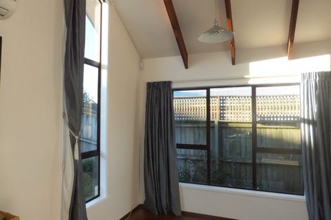 Photo of property in 461a Pages Road, Aranui, Christchurch, 8061