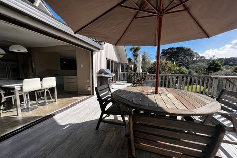 Photo of property in 24 Beach Haven Road, Beach Haven, Auckland, 0626