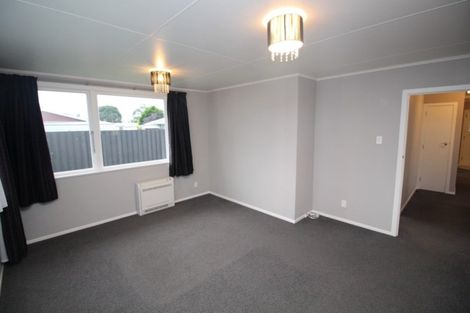Photo of property in 19 Fergusson Street, Marton, 4710
