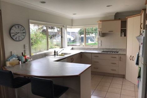 Photo of property in 37 Stableford Drive, Pyes Pa, Tauranga, 3112