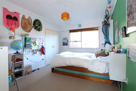 Photo of property in 3 Lorenzen Bay Road, Raglan, 3225