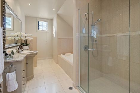 Photo of property in 10 Peninsula Point, Huntington, Hamilton, 3210