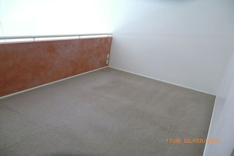 Photo of property in 2f/30 Westward Ho, Glen Eden, Auckland, 0602