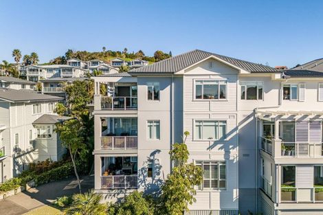 Photo of property in 92 Landmark Terrace, Orewa, 0931