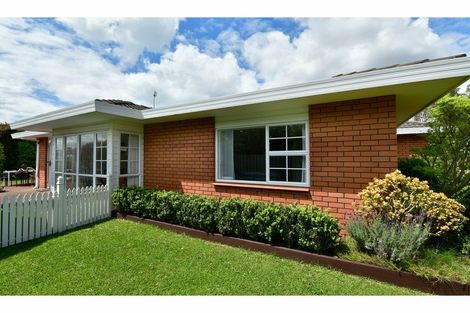 Photo of property in 16 Crampton Court, Orewa, 0931