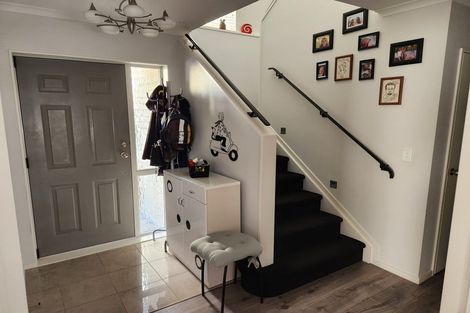 Photo of property in 171b Cook Street, Howick, Auckland, 2014