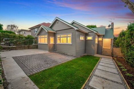 Photo of property in 98 Calgary Street, Mount Eden, Auckland, 1041