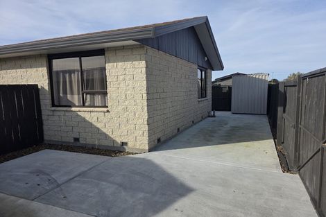 Photo of property in 128a Inwoods Close, Parklands, Christchurch, 8083