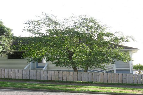 Photo of property in 46-48 Bedford Street, Cannons Creek, Porirua, 5024