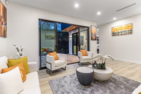 Photo of property in 12a Range View Road, Mount Albert, Auckland, 1025