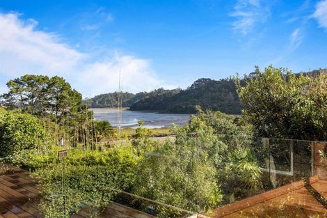 Photo of property in 55 Pemberton Avenue, Bayview, Auckland, 0629