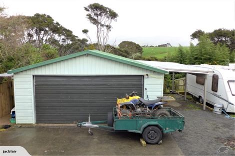 Photo of property in 64 Bays Road, Orere Point, Papakura, 2585