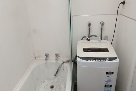 Photo of property in 2/20 Deller Grove, Silverstream, Upper Hutt, 5019