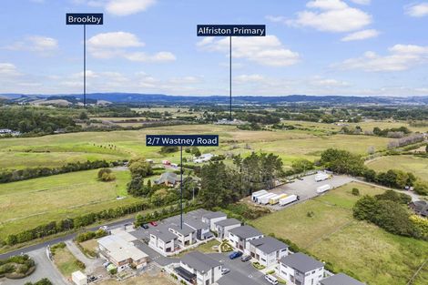 Photo of property in 2/7 Wastney Road, Alfriston, Auckland, 2105