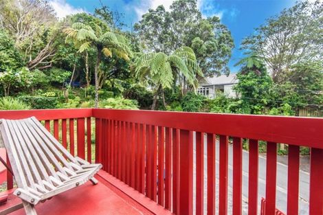 Photo of property in 6a Joll Street, Karori, Wellington, 6012