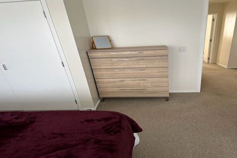 Photo of property in 2/1 Opito Way, East Tamaki, Auckland, 2013