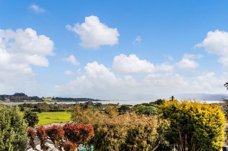 Photo of property in 121 Wallace Road, Mangere Bridge, Auckland, 2022