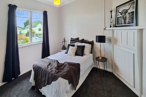 Photo of property in 23 Ross Street, Marton, 4710