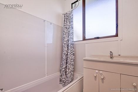 Photo of property in 101 Shifnal Drive, Randwick Park, Auckland, 2105