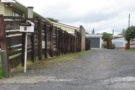 Photo of property in 8 House Avenue, Mangere Bridge, Auckland, 2022
