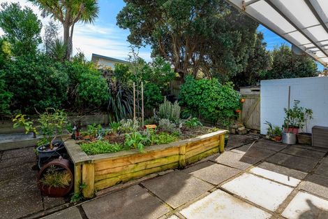 Photo of property in 1b Richard Street, Titahi Bay, Porirua, 5022