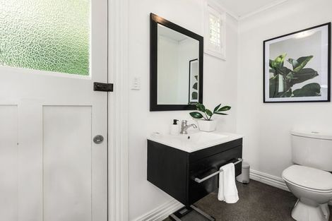 Photo of property in 8 Battery Road, Ahuriri, Napier, 4110