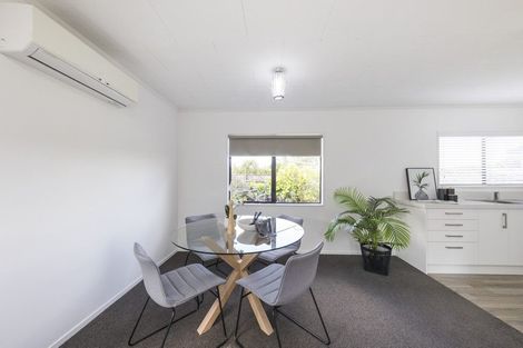 Photo of property in 19 Leander Place, Milson, Palmerston North, 4414