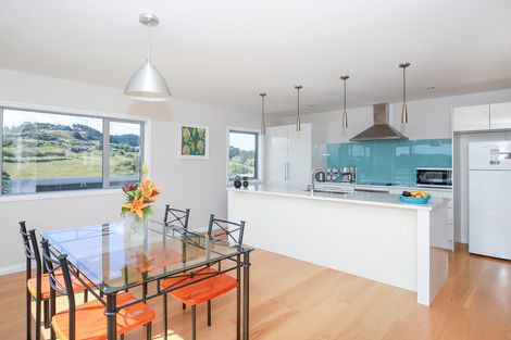 Photo of property in 8 Puka Place, Raglan, 3225