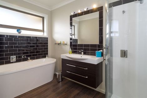 Photo of property in 17 Whiteoak Grove, Tinwald, Ashburton, 7700