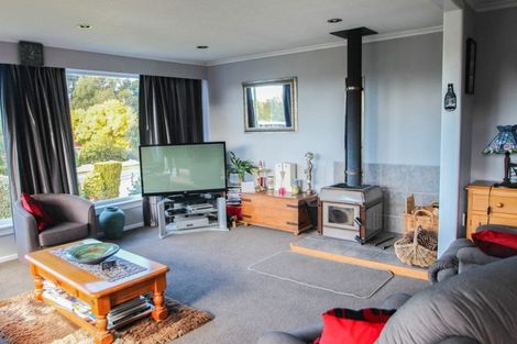 Photo of property in 70 Weston Road, Waiareka Junction, Oamaru, 9401
