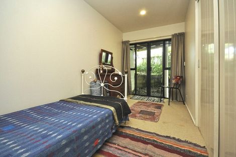 Photo of property in 2/710 East Coast Road, Milford, Auckland, 0620