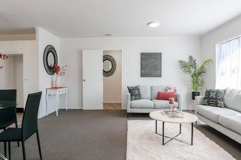 Photo of property in 1/50 Wellington Street, Howick, Auckland, 2014