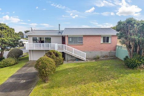 Photo of property in 153 Conclusion Street, Ascot Park, Porirua, 5024