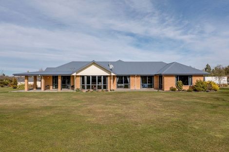 Photo of property in 10 Piako Drive, Darfield, 7571