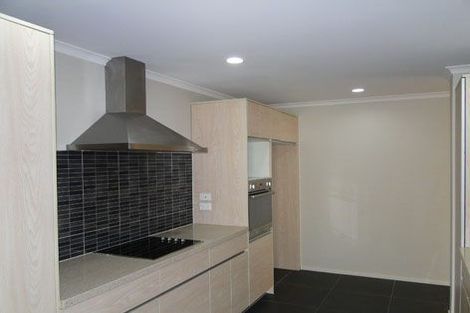 Photo of property in 30 Skelligs Drive, Flat Bush, Auckland, 2019