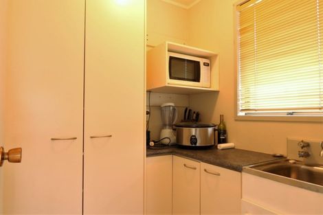 Photo of property in 19 Cairngorm Place, Highland Park, Auckland, 2010