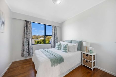 Photo of property in 4 Glenamoy Crescent, Johnsonville, Wellington, 6037