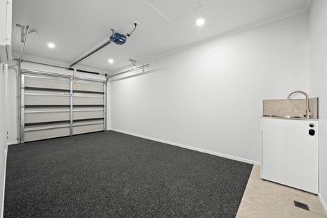 Photo of property in 7 Brough Place, St Andrews, Hamilton, 3200