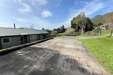 Photo of property in 82 Huia Street, Waikanae, 5036