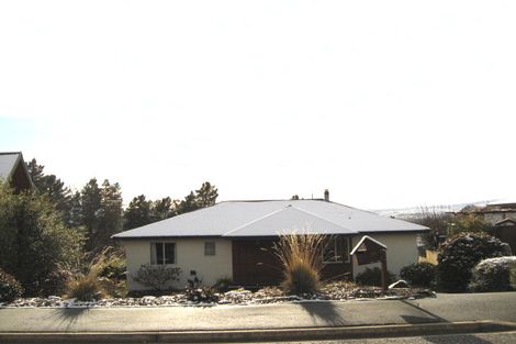 Photo of property in 15 Kamaka Crescent, Bridge Hill, Alexandra, 9320