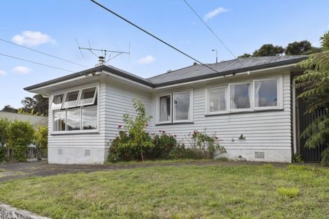 Photo of property in 27 Horoeka Street, Stokes Valley, Lower Hutt, 5019